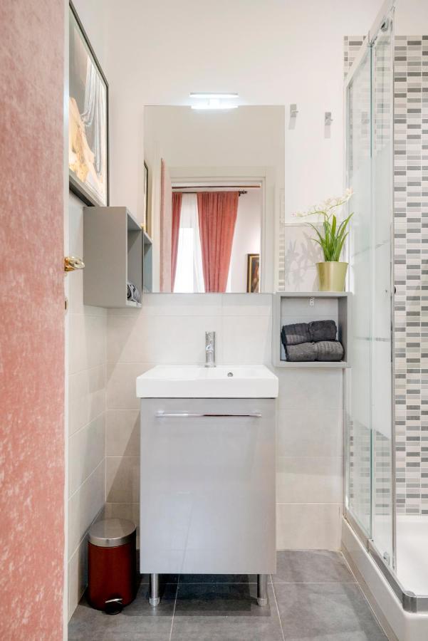 Apartament Pantheon Caravaggio'S House Rzym Zewnętrze zdjęcie
